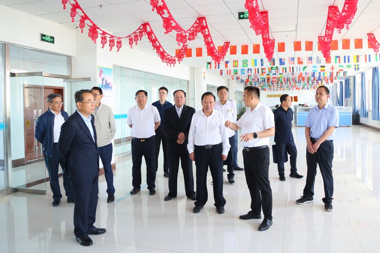 济宁市政协领导莅临中煤集团参观调研